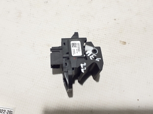 RENAULT Megane E-Tech CMF-EV (2022–2026) Parking brake switch 251757371R - 3