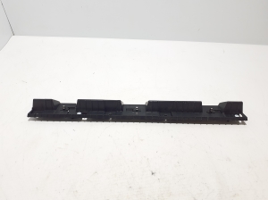 RENAULT Megane E-Tech CMF-EV (2022–2026) Exterior sill trim bracket 764594124R - 2