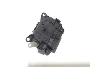 RENAULT Megane E-Tech CMF-EV (2022–2026) Stellmotor Heizungsklappe 277325MP0A - 3