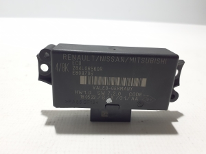 RENAULT Megane E-Tech CMF-EV (2022–2026) Parking system control unit 284L06560R - 3