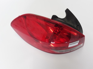 RENAULT Clio III (2005–2012) Eckleuchte hinten 8200586843 - 4