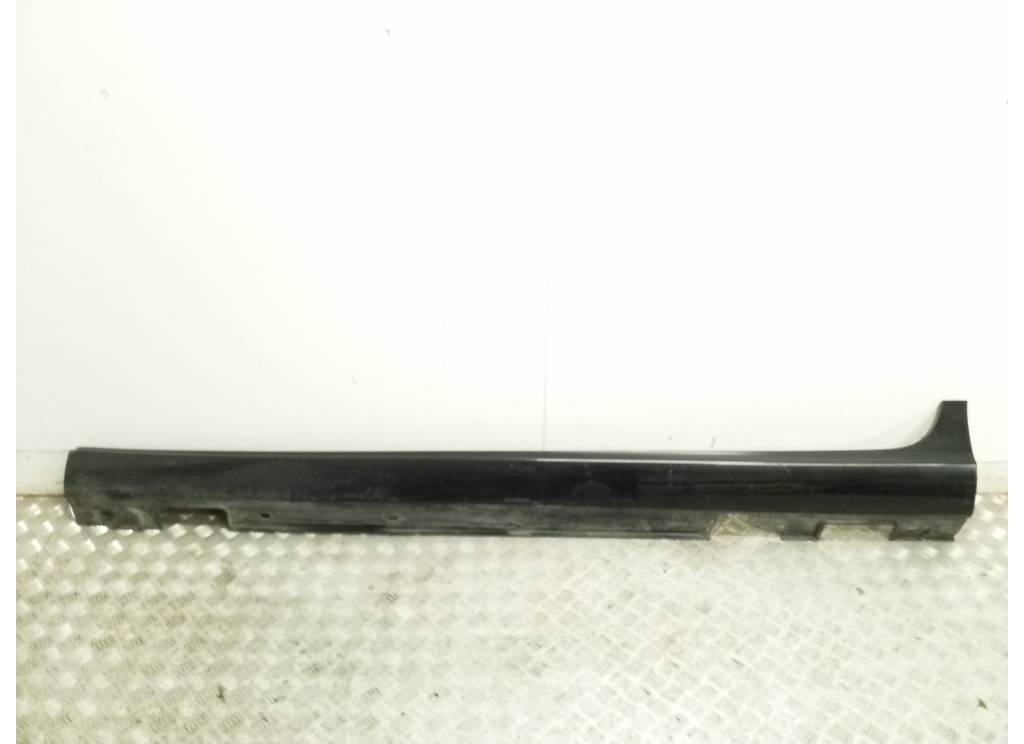 MERCEDES-BENZ CLS-Class C218 (2010-2017) Наружный пластиковый порог левый A2186900340, A2186980154 22975114