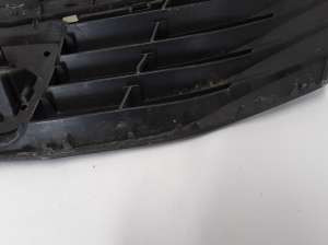 Dacia Logan I (2004–2012) Front grille 8200748240 - 6