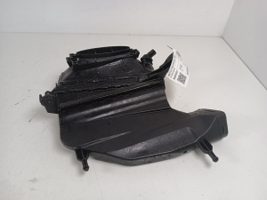 Mercedes Benz CLS-Class 218 (2011–2018) Luftfiltergehäuse A6420903501 - 2