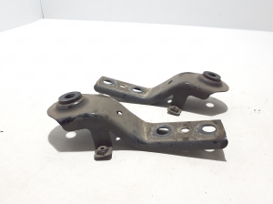 RENAULT Megane E-Tech CMF-EV (2022–2026) Rear axle bracket 554528489R - 3