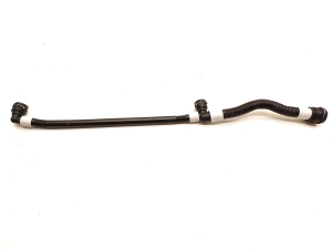 Tesla Model 3 3 (2016–2024) Pipe 1077576-00-C - 3