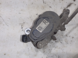 RENAULT Megane E-Tech CMF-EV (2022–2026) Rear brake caliper 440007170R - 3