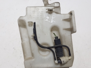Volkswagen Caddy III (2004–2015) Scheibenwaschbehälter vorne 1K0955453Q - 3