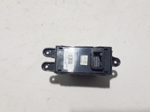 Kia XCEED I (2019–2026) Parking brake switch 93310J7000 - 2