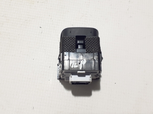 Kia XCEED I (2019–2026) Mirror control switch 93530J7000 - 3