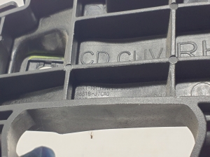 Kia XCEED I (2019–2026) Rear bumper bracket 86616J7CA0 - 4