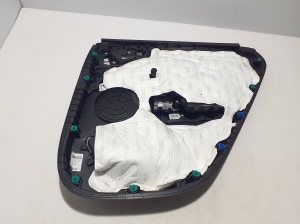 Kia XCEED I (2019–2026) Rear side door panel 83301J7832 - 4