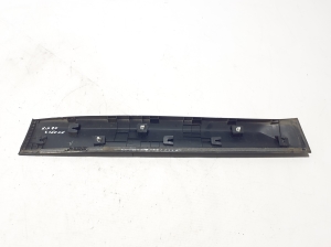 Kia XCEED I (2019–2026) Rear side door molding 87732J7CA0 - 4