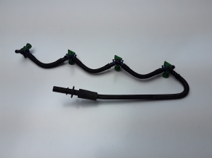 Fuel return line - 1742836
