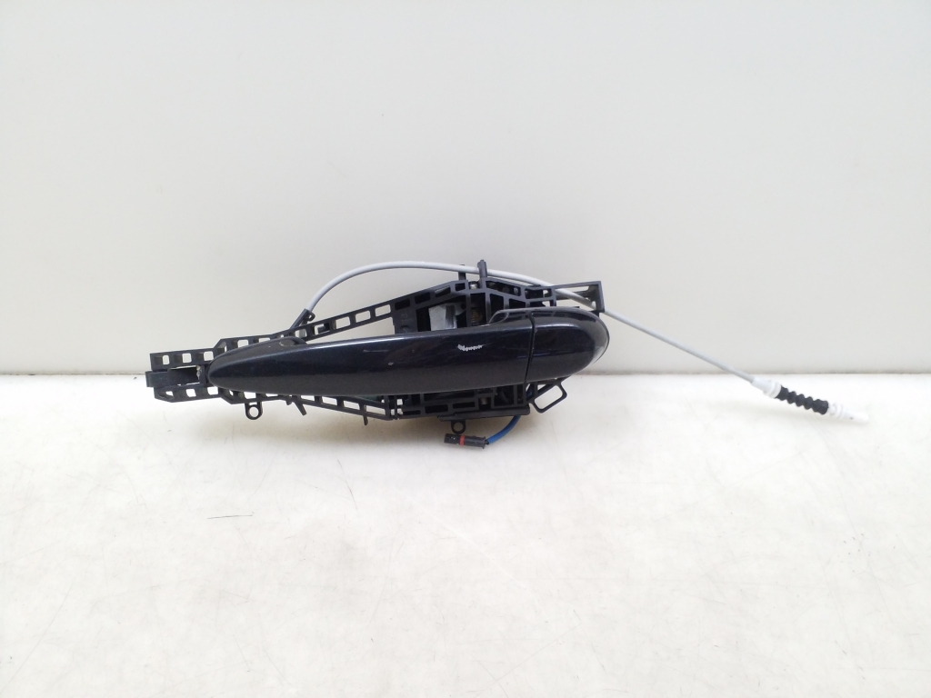 BMW 3 SERIES F30 (2011–2018) Rear side door exterior handle 7332267 BMW 3 SERIES F30 (2011–2018) Rear side door exterior handle 7332267