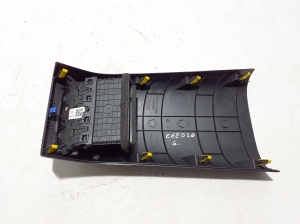 Kia XCEED I (2019–2026) Dashboard air vent grilles 97040J7000 - 5
