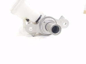 Mercedes Benz B-Class 246 (2011–2017) Piduri peasilinder A2464300302 - 4