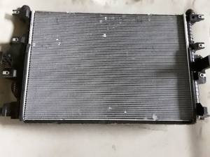 Ford Mondeo V (2014–2018) Cooling radiator DG938005CD - 2