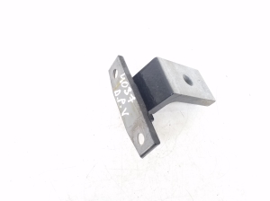 BMW X3 F25 (2010–2017) Front door top hinge 7205550 - 2
