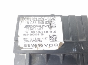 Mercedes Benz C-Class 204 (2007–2014) Fuel pump control module A0355400245 - 3