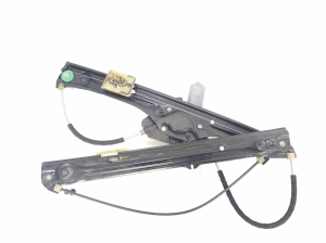 BMW X3 F25 (2010–2017) Front door window regulator 7355669 - 2