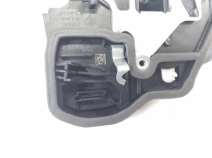 BMW X3 F25 (2010–2017) Rear side door lock 7318417 - 2