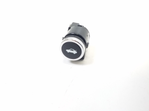Trunk opening switch - 68141864AA