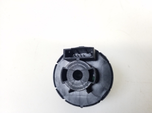 Maserati Ghibli (2013–2026) Headlight switch 670019822 - 3