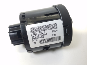 Maserati Ghibli (2013–2026) Headlight switch 670019822 - 4