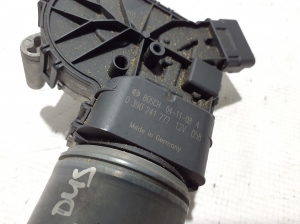 RENAULT Modus (2004–2012) Scheibenwischermotor vorne 0390241777 - 2