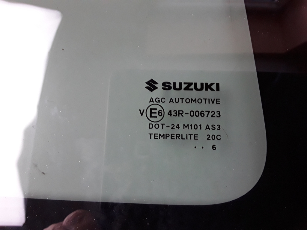 SUZUKI Swift 4 generation (2010-2016) Labās Puses Aizmugurējais Stikls E643R006723 22977391