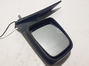  Side mirror and its details 