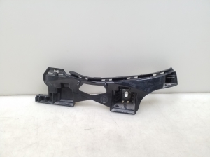 Rear bumper bracket - A2138850165