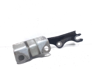 Mazda 2 (2007–2014) Hood hinge - 3