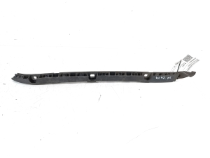  Rear bumper bracket 