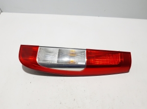  Rear corner lamp 