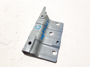 Dacia Sandero III (2021–2026) Front fender bracket 631421960R - 2