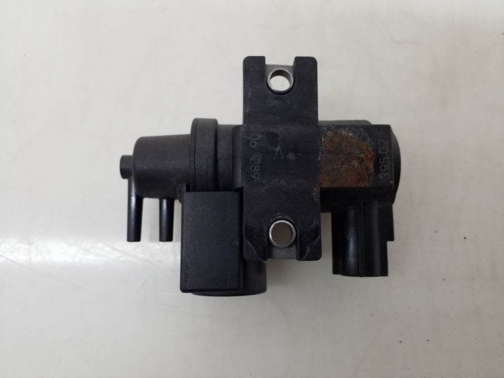 TOYOTA Corolla Verso 1 generation (2001-2009) Solenoid Valve 258190R011 20980595