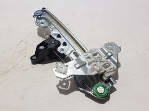 NISSAN Pulsar N17 (2013–2017) Rear side door window regulator 827013ZL0A - 3