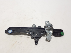 NISSAN Pulsar N17 (2013–2017) Front door window regulator 807013ZL0B - 4