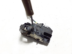 NISSAN Pulsar N17 (2013–2017) Rear side door lock 825013ZL0A - 3