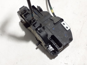 NISSAN Pulsar N17 (2013–2017) Rear side door lock 825013ZL0A - 5