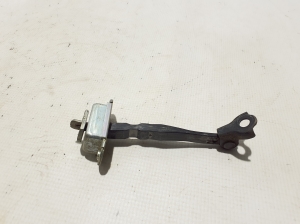 NISSAN Pulsar N17 (2013–2017) Front door check 804303DN0A - 2
