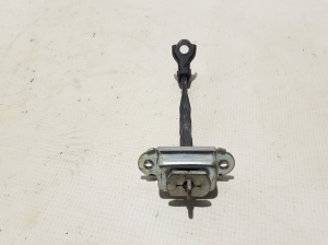 NISSAN Pulsar N17 (2013–2017) Front door check 804303DN0A - 3