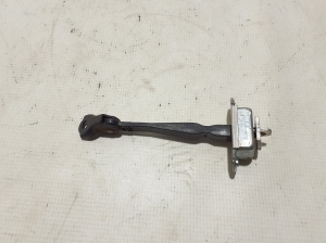 Rear side door opening limiter - 824303DN0A