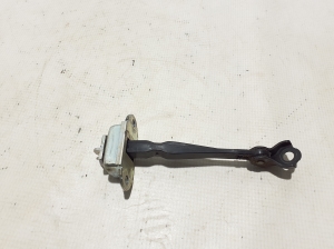NISSAN Pulsar N17 (2013–2017) Rear side door opening limiter 824303DN0A - 2