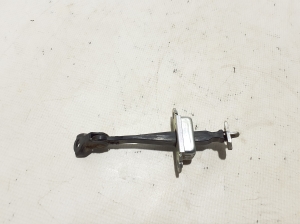 Rear side door opening limiter - 824303DN0A
