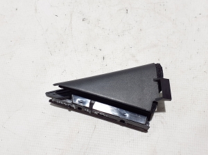   Lèche-vitre extérieur de porte arrière  - 622353DN0A 