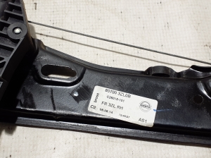 NISSAN Pulsar N17 (2013–2017) Front door window regulator 807003ZL0B - 2