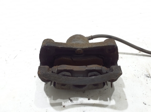 NISSAN Pulsar N17 (2013–2017) Front brake caliper 410013DN0A - 4